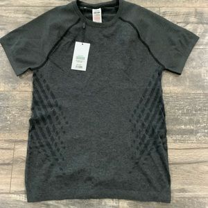 Men’s Gymshark top